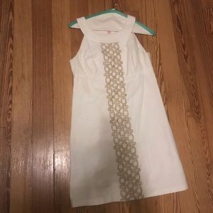 Lilly Pulitzer size 2 white shift dress